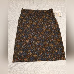 LuLaRoe Cassie Pencil Skirt NWT Multi Color Leaf Print Size Medium